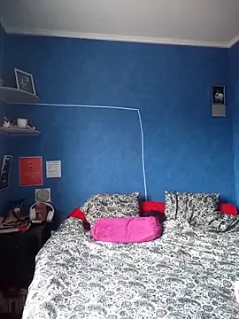 Offline Feelineducentre on StripChat