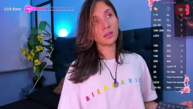 Offline Feniix__ on StripChat