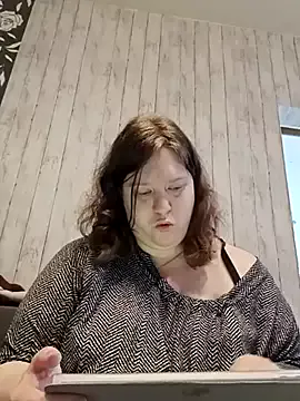 Offline Feuchtekitty92@xh on StripChat