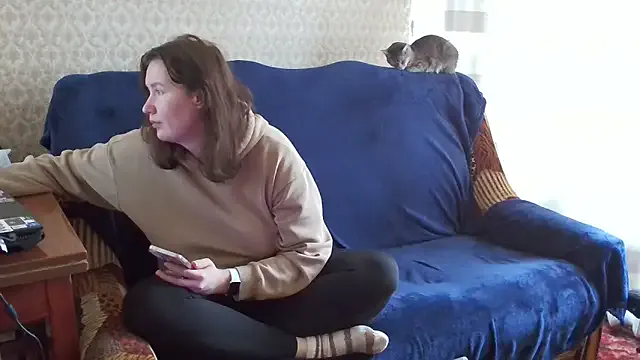 Offline franceska_blue on StripChat