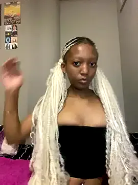 Freaky-E — Birth month