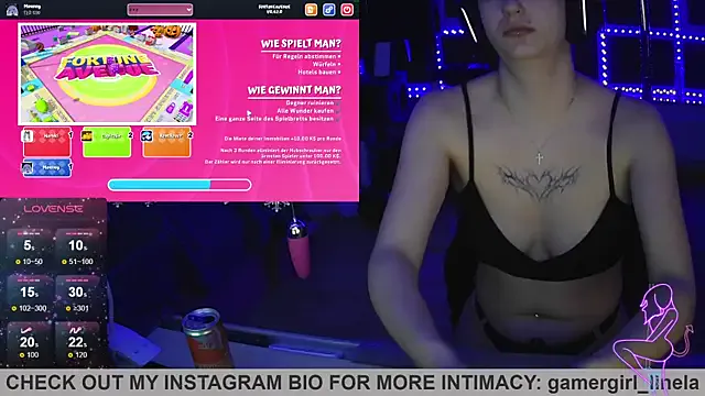 Offline Gamergirl-Linela on StripChat