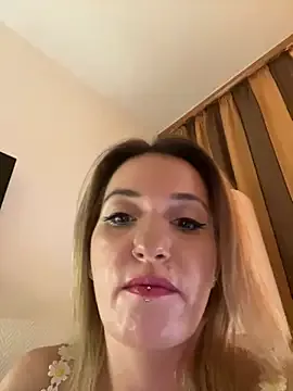 Offline GangBangKitty on StripChat