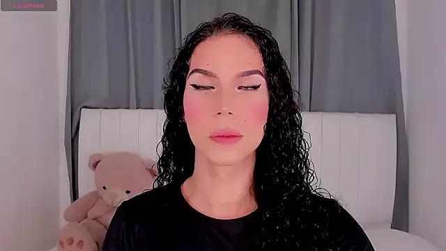 gatitavenecis from StripChat is Freechat
