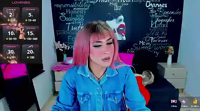 Offline Georgina_Giio on StripChat