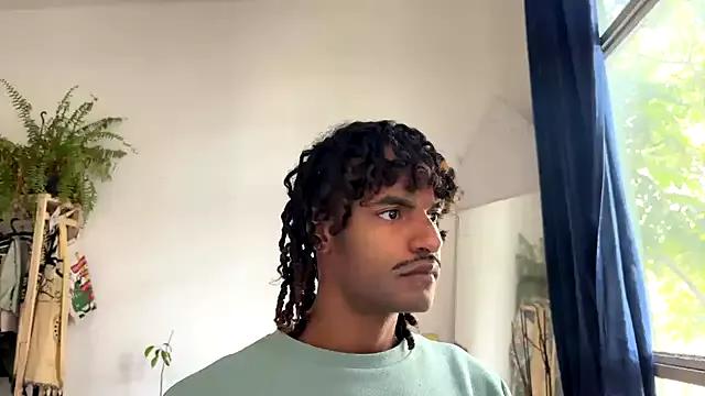 gerson173Hugo from StripChat is Freechat