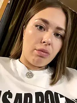 gi_grahams from StripChat