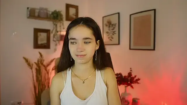 Offline Gia_Paige18 on StripChat