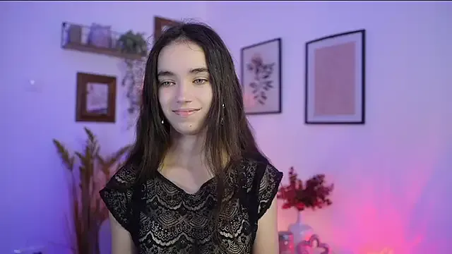 Offline Gia_Paige18 on StripChat