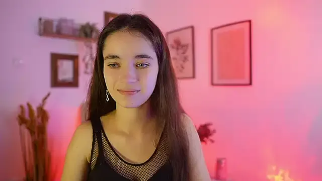 Offline Gia_Paige18 on StripChat