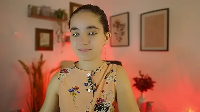 Offline Gia_Paige18 on StripChat