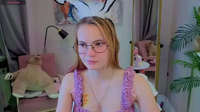 Ginger_Emma from StripChat