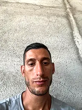 Freechat Gionnytav on StripChat