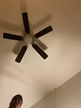 Offline goldbuni on StripChat