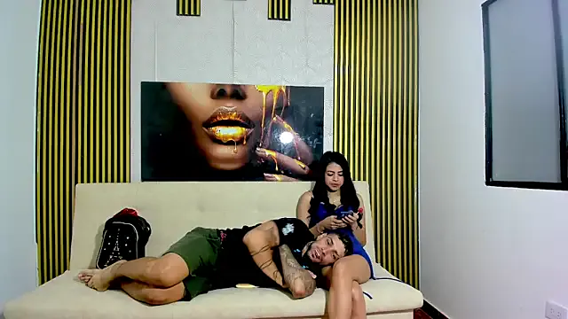 golden_girl_house on StripChat