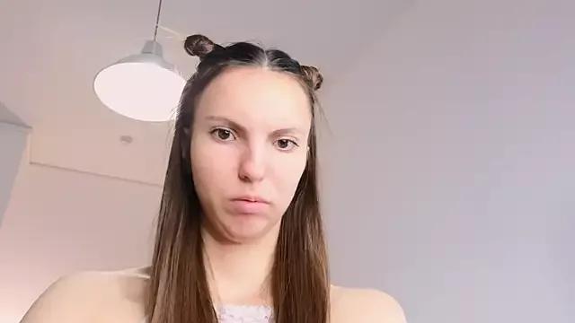 gracedonovan from StripChat is Freechat
