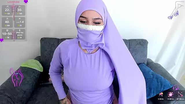 Hadarah_persa from StripChat