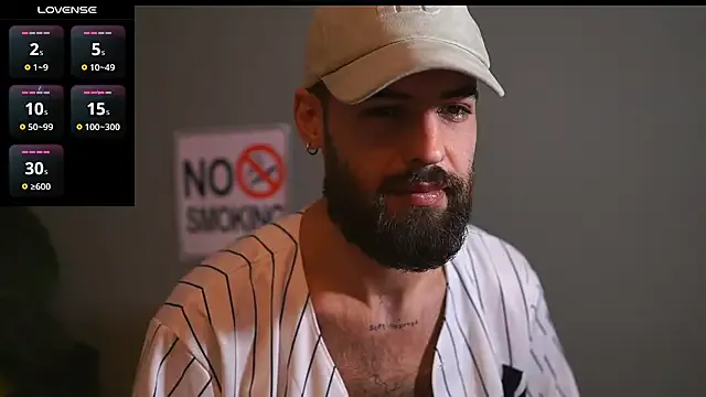 Offline HairyRobxxx on StripChat