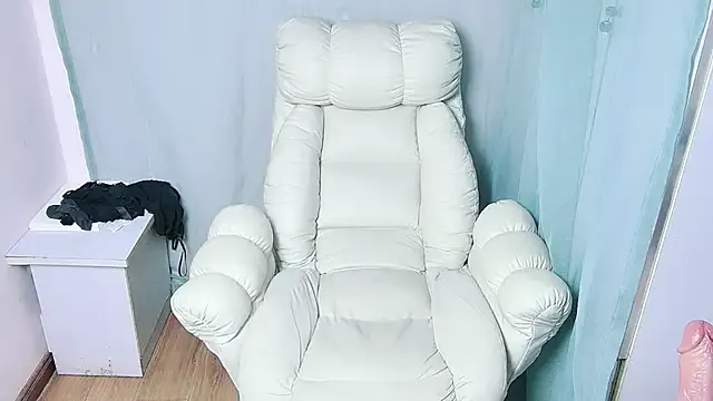 Offline Han9958 on StripChat