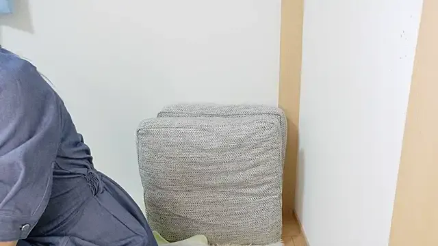 Offline Hana-ta on StripChat