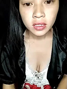 Offline Hani-i on StripChat