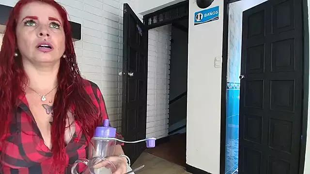 HannaBrave from StripChat