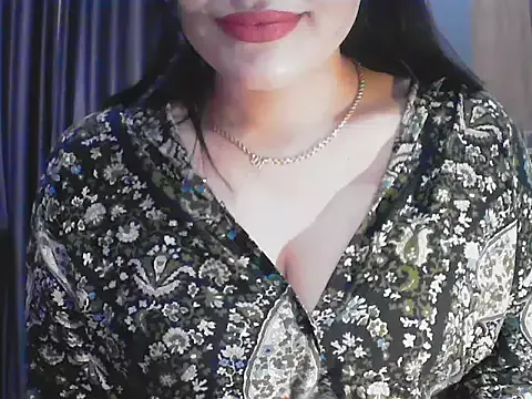 Offline Hazel_Angel on StripChat