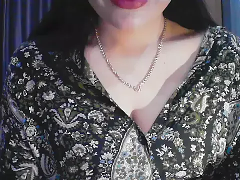 Offline Hazel_Angel on StripChat