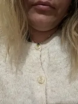 Offline Heidaa on StripChat