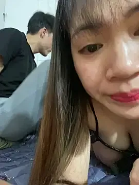 Offline Helena-a on StripChat