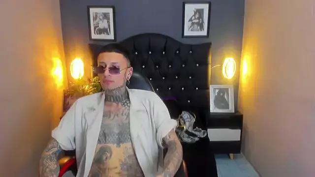 HellBoyInk from StripChat