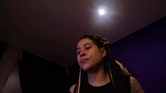 Hellen_dumont from StripChat