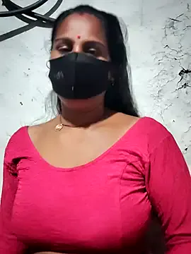 Offline Hey_Ziya on StripChat