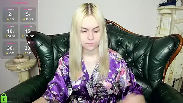 HillEva on StripChat 