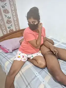 Offline Himaayaa on StripChat