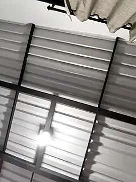 Offline Hiroshi_Shen on StripChat