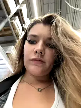 Offline Holy_Tereza on StripChat