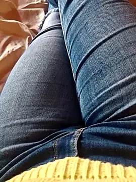 Offline Horny_mummy on StripChat