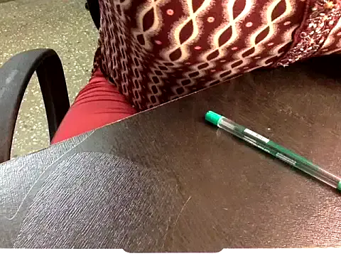 Hot-Honey20 on StripChat