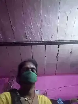 Hot_ashna on StripChat