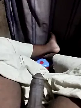 Offline HoT_BoY__Salim_Khan_BD on StripChat