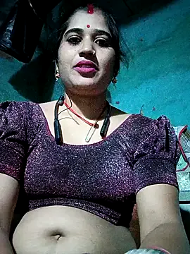 Hot_kamla on StripChat