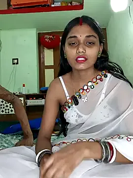 Offline Hot_Piya_1 on StripChat