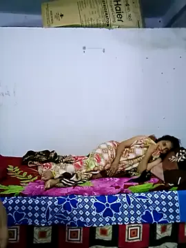 Offline hot_wife_35 on StripChat