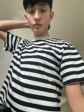 Offline HotStar_yes on StripChat