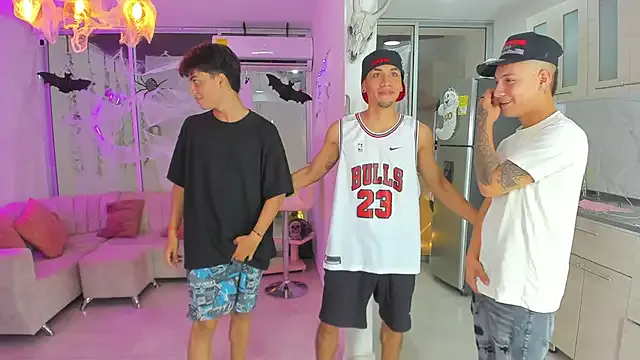 Freechat Houseofwarrios on StripChat