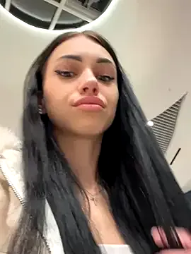 ilariea_girl — Full Naked and 10 spack on ass