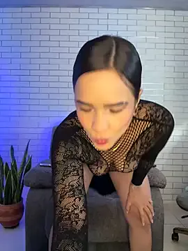 Offline Im_Fernanda on StripChat