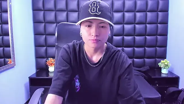 Offline Im_Mathias on StripChat