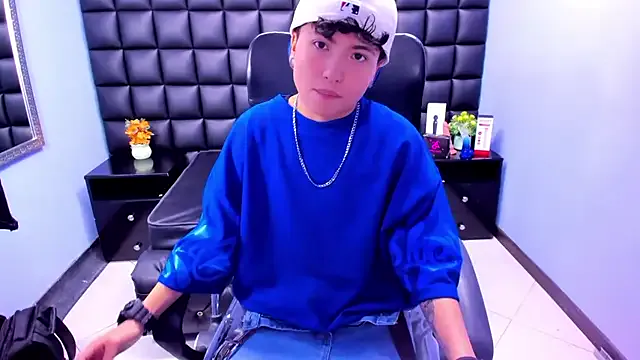 Offline Im_Mathias on StripChat